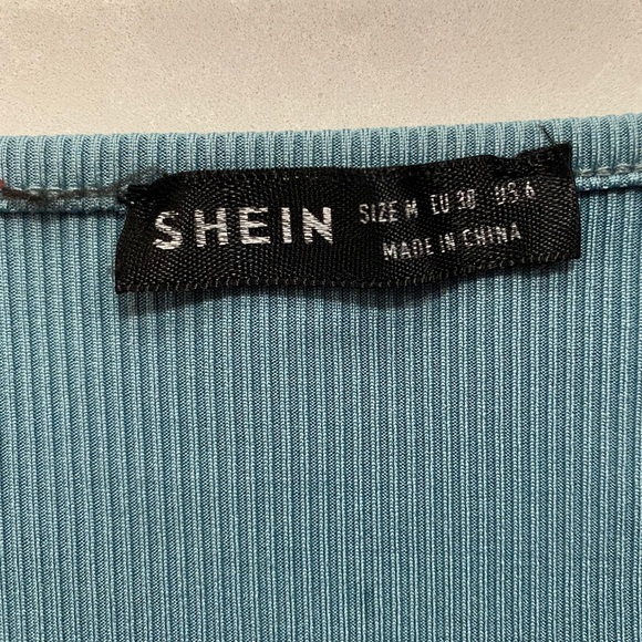 Shein strappy top size M - Picture 3 of 3